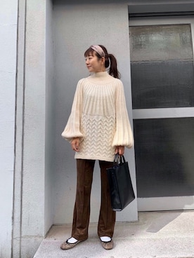 「袖ボリューム」｜「アイテム（バレエシューズ）」を使った、てらさんさん（レディース・157cm）の秋コーディネート