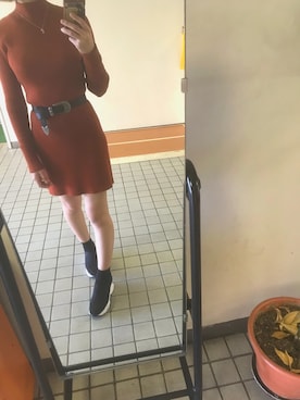 「ソックススニーカー」｜「アイテム（ワンピース/ドレス）」を使った、はなさん（レディース・155cm）の秋コーディネート