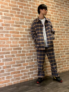 「A4A」｜「アイテム（ブルゾン）」を使った、山田 統生さん（メンズ・182cm）の秋コーディネート