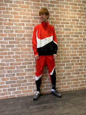 「NIKE（ナイキ）のアイテム（ブルゾン）」を使った、山田 統生さん（メンズ・182cm）の冬コーディネート