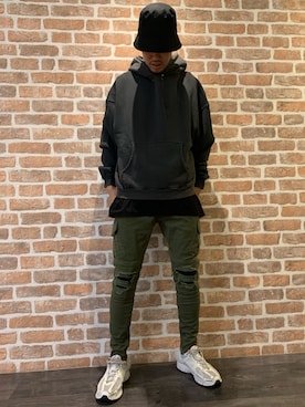 「L.H.P（エルエイチピー）のアイテム（帽子）」を使った、山田 統生さん（メンズ・182cm）の夏コーディネート