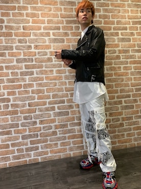 「L.H.P（エルエイチピー）のアイテム（ライダースジャケット）」を使った、山田 統生さん（メンズ・182cm）の秋コーディネート