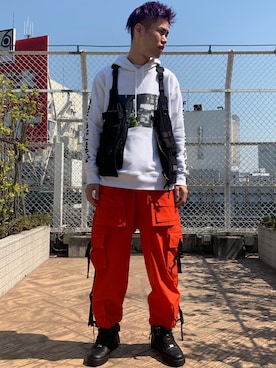 「WHITELAND（ホワイトランド）のWHITELAND/ホワイトランド/NEW KERMIT HOODIE(パーカー)（パーカー）」を使った、山田 統生さん（メンズ・182cm）の春コーディネート