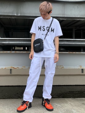 「MSGM（エムエスジーエム）のアイテム」を使った、山田 統生さん（メンズ・182cm）の夏コーディネート