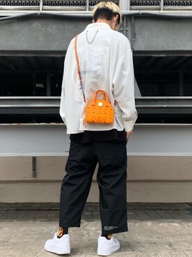 バッグを使った 差し色 オレンジ のメンズ人気ファッションコーディネート ユーザー ショップスタッフ Wear