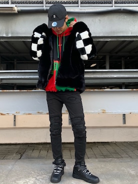 「MSGM（エムエスジーエム）のアイテム」を使った、山田 統生さん（メンズ・182cm）の秋コーディネート