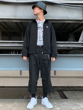 「MCM（エムシーエム）のアイテム（帽子）」を使った、山田 統生さん（メンズ・182cm）の冬コーディネート