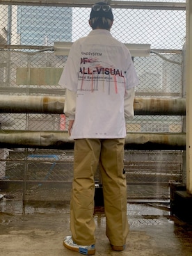 「WHITELAND（ホワイトランド）のWHITELAND/ホワイトランド/クリア伊達メガネ（サングラス）」を使った、山田 統生さん（メンズ・182cm）の春コーディネート