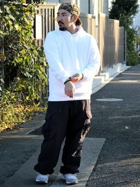 「アイテム（カーゴパンツ）」を使った、中井　皓次さん（メンズ・166cm・30代）の秋コーディネート