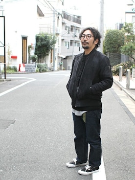 「Denime（ドゥニーム）のアイテム（MA-1）」を使った、中井　皓次さん（メンズ・166cm）の冬コーディネート