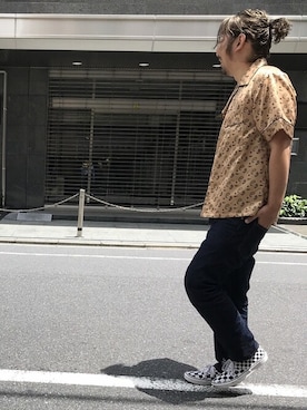 「Denime（ドゥニーム）のアイテム（パンツ）」を使った、中井　皓次さん（メンズ・166cm）の夏コーディネート