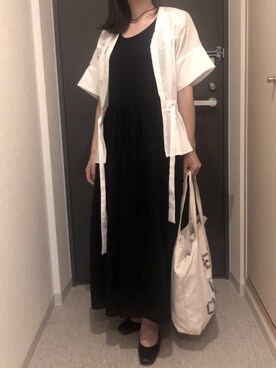 「KBF（ケイビーエフ）のギャザータンクマキシワンピース（One piece dress、ブラック系）」を使った、Renkonさん（レディース・158cm）の夏コーディネート