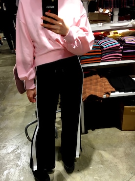 「WEGO（ウィゴー）のアイテム（その他パンツ、ブラック系）」を使った、チョコさん（レディース）の冬コーディネート