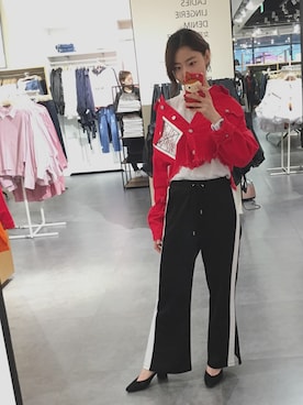 「WEGO（ウィゴー）のアイテム（その他パンツ、ブラック系）」を使った、チョコさん（レディース）の春コーディネート