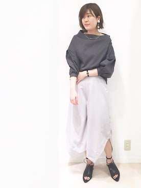 「ADAM ET ROPE'（アダムエロペ）のアイテム（イヤリング）」を使った、OSMOSIS天王寺ミオ店さん（レディース・163cm）の春コーディネート
