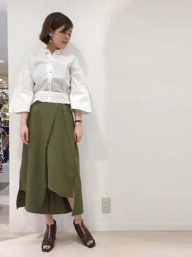 「ADAM ET ROPE'（アダムエロペ）のアイテム（イヤリング）」を使った、OSMOSIS天王寺ミオ店さん（レディース・163cm）の春コーディネート