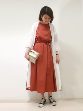 「アイテム（ワンピース、オレンジ系）」を使った、OSMOSIS天王寺ミオ店さん（レディース・163cm）の春コーディネート