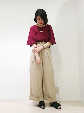 「アイテム（レッド系）」を使った、OSMOSIS天王寺ミオ店さん（レディース・163cm）の春コーディネート