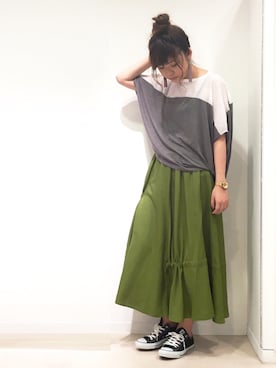 「アイテム（アクセサリー、パープル系）」を使った、OSMOSIS天王寺ミオ店さん（レディース・167cm）の夏コーディネート