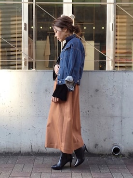 「Aラインスカート」｜「アイテム（デニムジャケット）」を使った、OSMOSIS天王寺ミオ店さん（レディース・155cm）の冬コーディネート