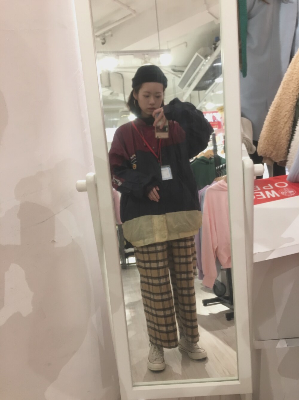 「FILAのアイテム（トレンチコート、その他）」を使った、qoo pikachuさん（レディース・162cm）の冬コーディネートの1枚目の写真