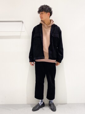 「LAKOLE（ラコレ）のアイテム（パーカー）」を使った、Takuさん（メンズ・180cm）の秋コーディネート