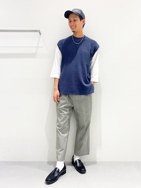 「LAKOLE（ラコレ）のアイテム（ベスト）」を使った、Takuさん（メンズ・180cm）の春コーディネート