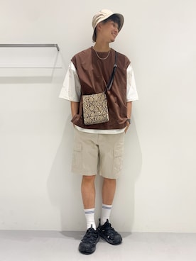 「LAKOLE（ラコレ）のアイテム（ベスト）」を使った、Takuさん（メンズ・180cm）の夏コーディネート
