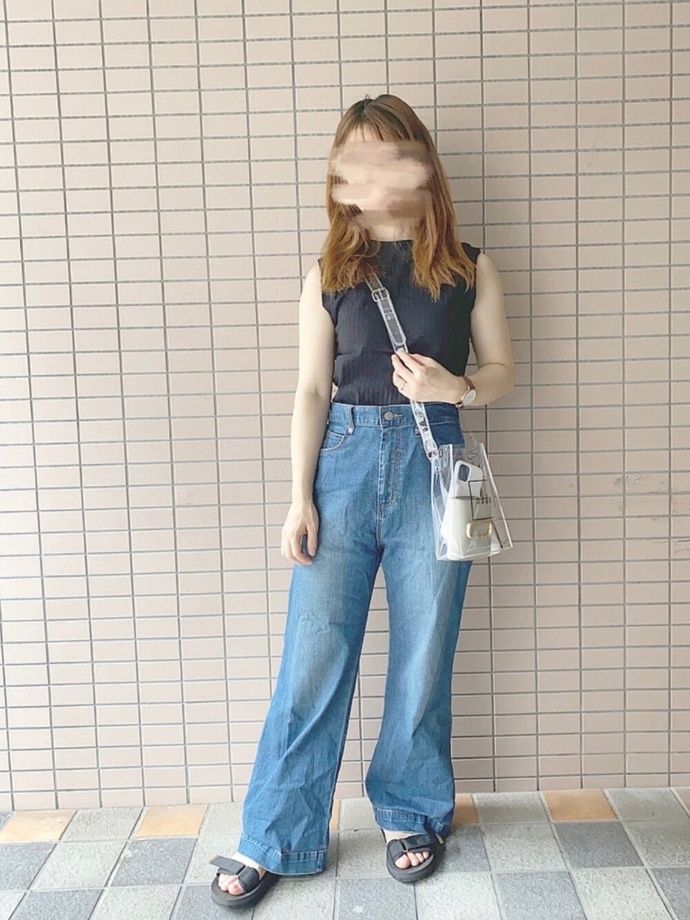 「シンプル、カジュアル、夏コーデ、ラフコーデ、ノースリーブ、サンダル、低身長、おしゃれさんと繋がりたい、ootd、node.」｜「LEPSIMのライトスポーティーサンダル　830994（サンダル、ブラック系）」を使った、nao !さん（レディース・150cm）の夏コーディネートの1枚目の写真