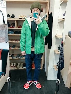 「THE NORTH FACE（ザノースフェイス）のアイテム（その他アウター）」を使った、yusuke さん（メンズ・170cm）の冬コーディネート
