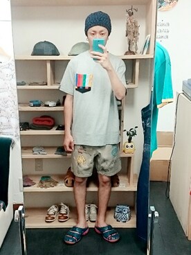 「go slow caravan（ゴースローキャラバン）のアイテム（チノパンツ）」を使った、yusuke さん（メンズ・170cm）の夏コーディネート