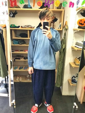 「go slow caravan（ゴースローキャラバン）のアイテム（スウェット）」を使った、yusuke さん（メンズ・170cm）の秋コーディネート