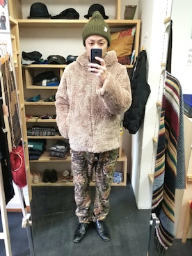 「go slow caravan（ゴースローキャラバン）のアイテム（その他アウター）」を使った、yusuke さん（メンズ・170cm）の冬コーディネート