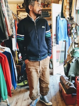 「LACOSTE」｜「アイテム（ジャージ）」を使った、ataco garageさん（メンズ・173cm）の秋コーディネート