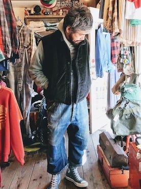 「WOOLRICH（ウールリッチ）のアイテム（トップス）」を使った、ataco garageさん（メンズ・173cm）の秋コーディネート
