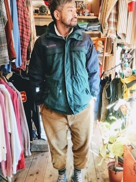 「90s」｜「アイテム（ナイロンジャケット）」を使った、ataco garageさん（メンズ・173cm）の冬コーディネート