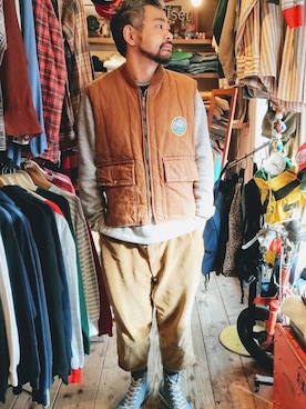 「アイテム（トップス、ブラウン系）」を使った、ataco garageさん（メンズ・173cm）の冬コーディネート