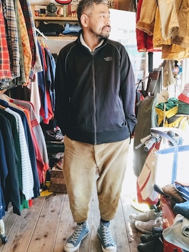 「アイテム（ジャージ）」を使った、ataco garageさん（メンズ・173cm・30代）の春コーディネート