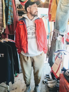 「80s」｜「アイテム（ナイロンジャケット）」を使った、ataco garageさん（メンズ・173cm）の春コーディネート