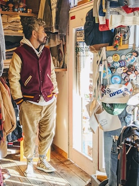 レッド系のアイテムを使った アワードジャケット のコーディネート一覧 Wear
