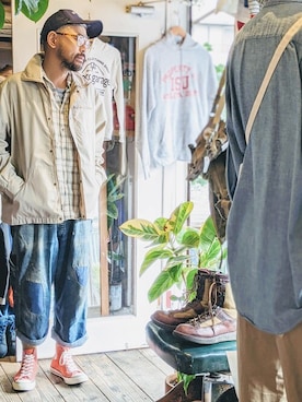 「WOOLRICH（ウールリッチ）のアイテム（マウンテンパーカー）」を使った、ataco garageさん（メンズ・173cm）の秋コーディネート
