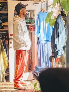 「部屋着」｜「アイテム（スウェットパンツ）」を使った、ataco garageさん（メンズ・173cm）の春コーディネート