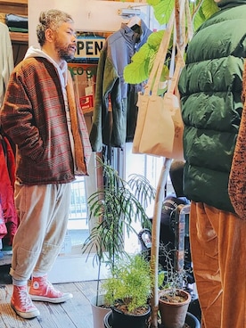 「WOOLRICH（ウールリッチ）のアイテム」を使った、ataco garageさん（メンズ・173cm）の冬コーディネート