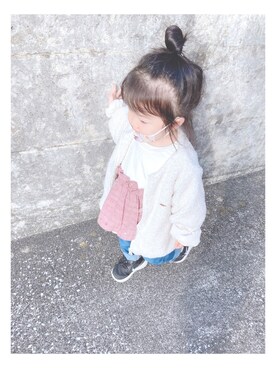 「petit main（プティマイン）のアイテム（ノーカラージャケット）」を使った、hono0216さん（キッズ・80cm）の秋コーディネート