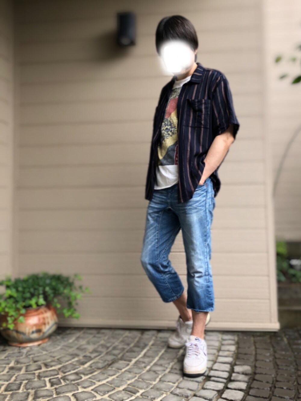 「シンプルコーデ、夏コーデ、ビックシルエット、休日コーデ、プチプラコーデ、きれいめカジュアル、ハーフパンツ、デニム、大人カジュアル、シャツ」｜「RAGEBLUEのナイアガラストライプシャツ/876031（シャツ/ブラウス、ブルー系）」を使った、UMEさん（メンズ・178cm）の夏コーディネートの1枚目の写真