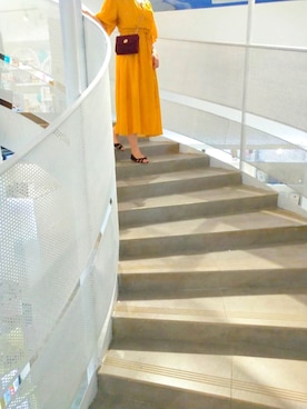 「minelli（ミネッリ）のアイテム」を使った、栀子さん（レディース・163cm）の春コーディネート