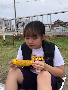 「BBQ」｜「アイテム（その他アウター）」を使った、アヤカさん（レディース・157cm）の秋コーディネート