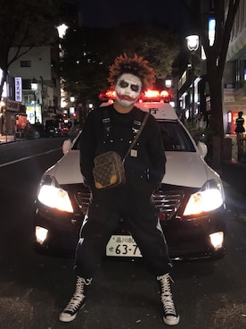 「halloween」｜「アイテム（サロペット/オーバーオール）」を使った、privatesyuntaさん（メンズ・176cm）の春コーディネート