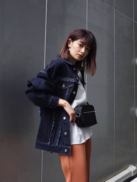 「EMODA」｜「アイテム（デニムジャケット）」を使った、LISA さん（レディース・160cm）の春コーディネート