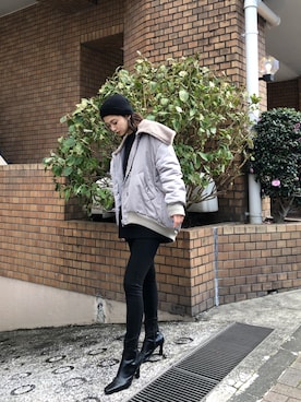 「EMODA（エモダ）のフェイクファードッキングワイドカラーブルゾン（ブルゾン）」を使った、LISA さん（レディース・160cm）の秋コーディネート